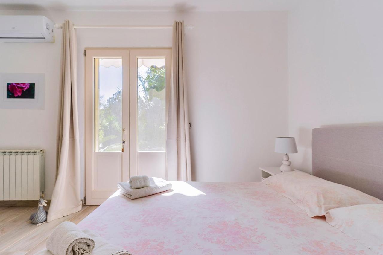 Bed and Breakfast Garden View Near The Sea Lecce Exteriér fotografie